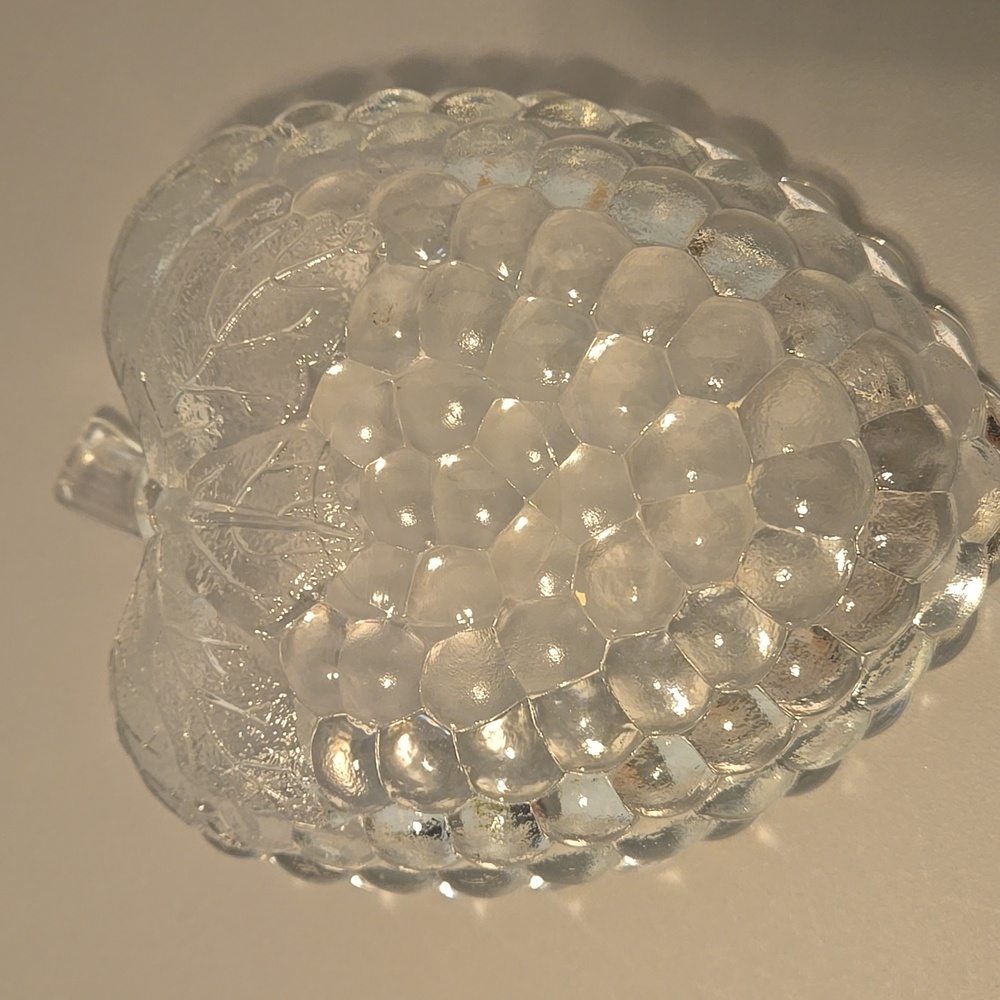 Clear Glass Grape-Shaped Dish - Picture 2 of 3